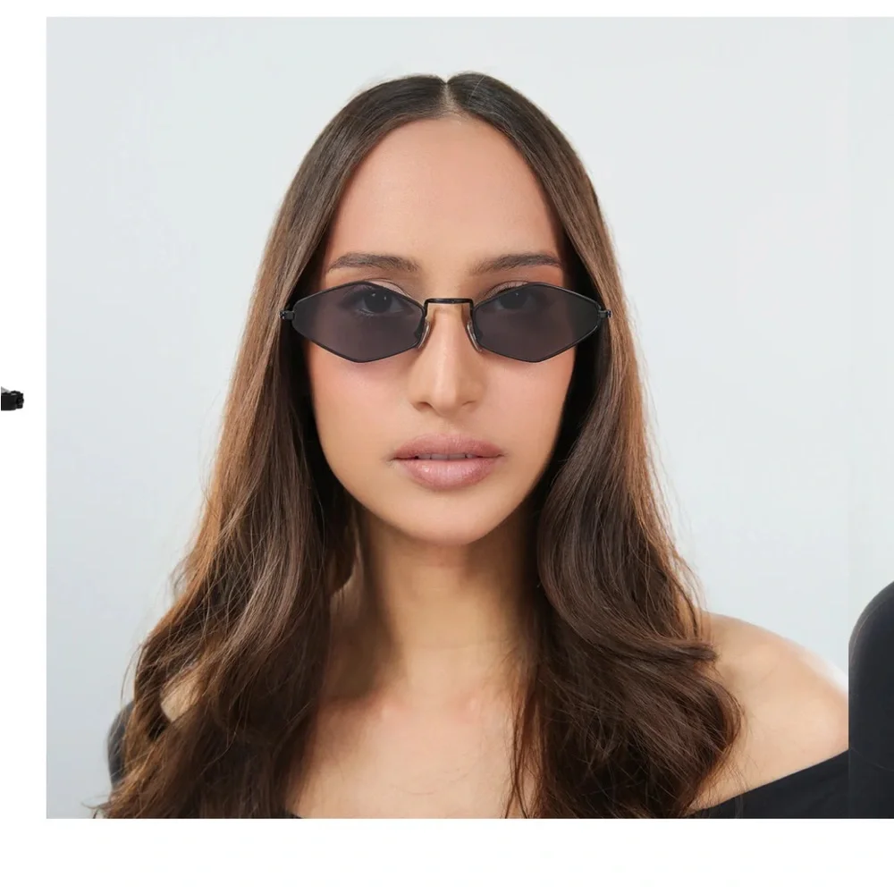 Illesteva Astoria Sunglasses Matte Black/Grey Flat - Picture 2 of 4